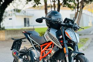KTM DUKE 125