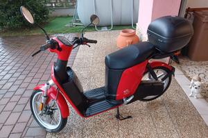 Ciclomotore elettrico