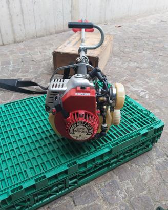 Decespugliatore raro , come nuovo kawasaki skt12ad