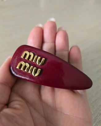 Fermacapelli miu miu 