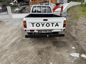 Toyota autocarro
