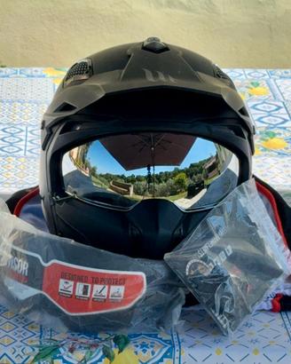 casco MT  helmets taglia M  57-58