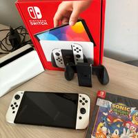 Nintendo switch oled bianca