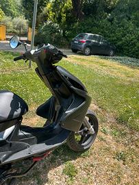 yamaha aerox nero 50cc