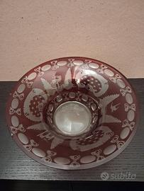 Ciotola in vetro colorato e molato