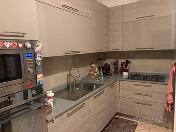 Cucina completa 4.10 metri angolare