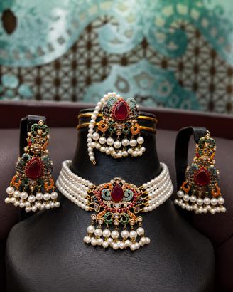 set gioielli donna elegente