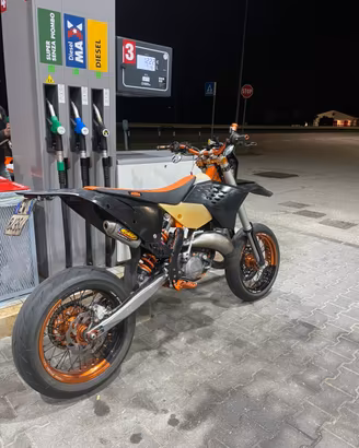 Ktm exc 125 six days