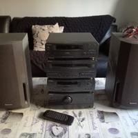 Grande stereo Technics due casse cd aux cassette