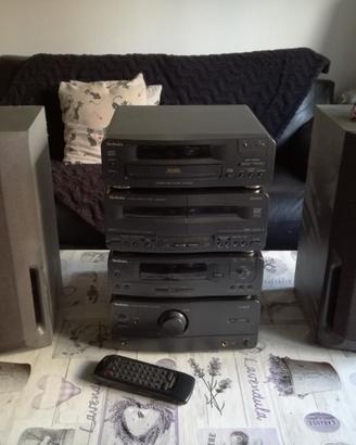Grande stereo Technics due casse cd aux cassette