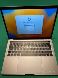 MacBook Pro 13”