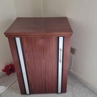 Necchi macchina da cucire mai usata.