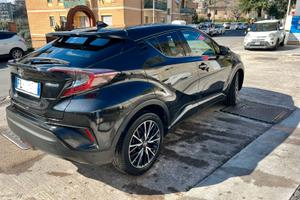 Toyota CHR plug in hybrid full optional