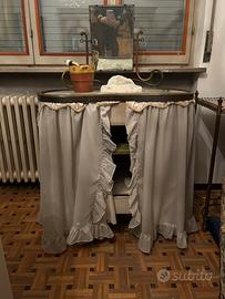 Petineuse con specchio da trucco e tavolo alto