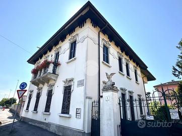 6 LOCALI A PESCHIERA BORROMEO