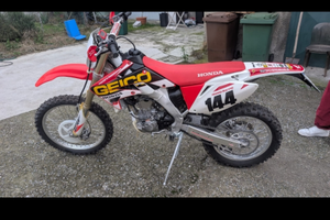 CRF 250 targata