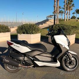 Yamaha Xmax 400