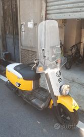 scooter Yamaha Giggle