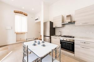 Incanto Holiday House 1 - 2