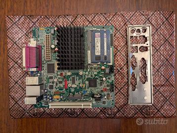 Scheda madre Intel D2700MUD Mini-ITX fanless