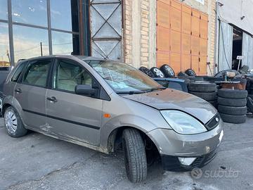 Ricambi Ford Fiesta 1.4 TDCi 70cv del 2002