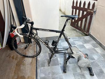 Bicicletta velotec in carbonio
