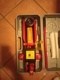 Cric idraulico a carrello 