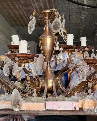 lampadario vintage anni 50 con struttura in rame
