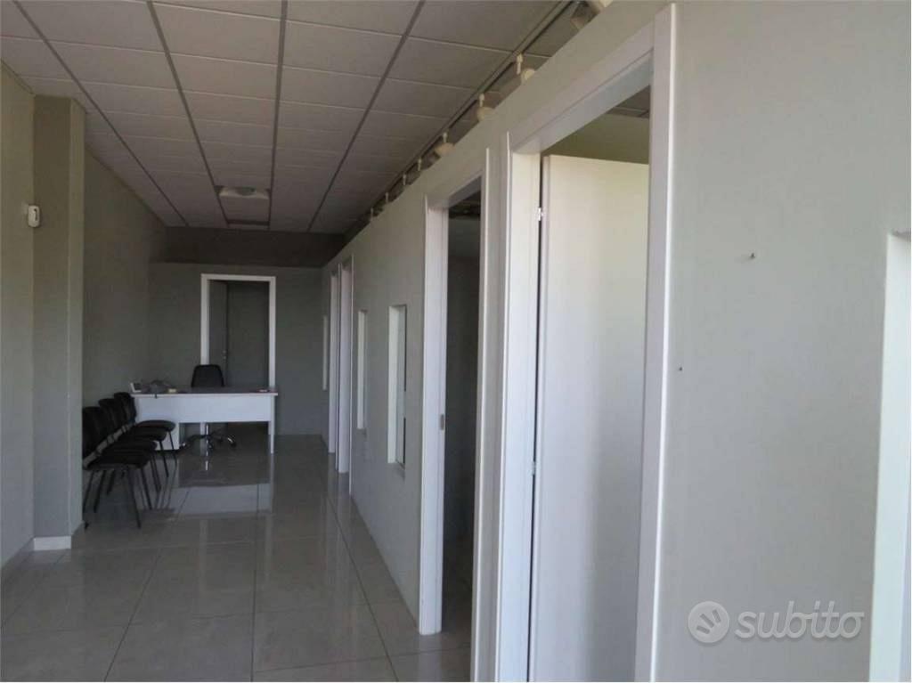 Immobile di 80 m² con 1 locale a Reggio Emilia - Vista 2