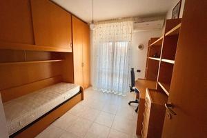 Appartamento con due stanze singole
