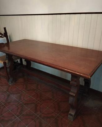 SET TAVOLO E SEDIE IN LEGNO