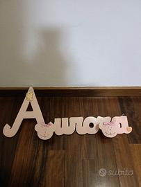 Attaccapanni bambina nome Aurora.