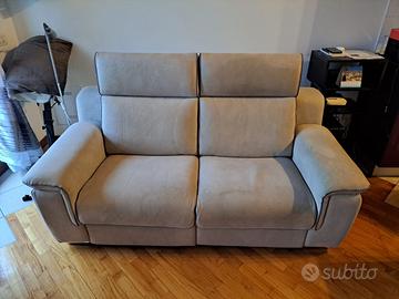 Divano in microfibra lavabile