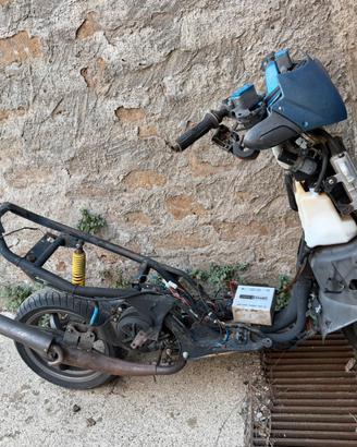 Smembro aprilia Sr 50