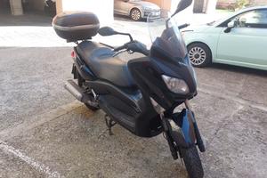 XMAX 250