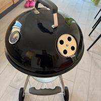 Barbecue Rotondo a Carbone