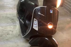 Vespa 125 gts