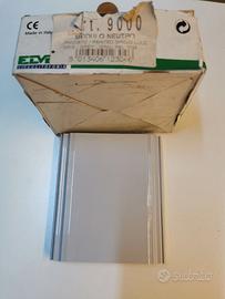 ELVOX  9000 Modulo cieco grigio luce 7035