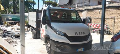 Iveco Daily 35 C 14 cassone ribaltabile e gru Fass