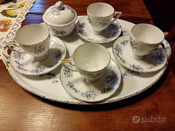 4 tazzine da caffè con vassoio e zuccheriera