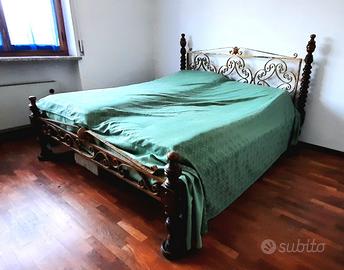 Letto matrimoniale legno ferro battuto