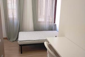 Stanza con bagno san Lorenzo