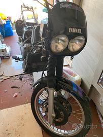 Yamaha xtz 750