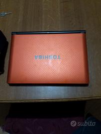 portatile Toshiba con borsa 