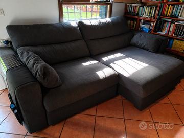 Divano 2 posti con seduta estraibile IKEA