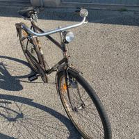 Bicicletta d’epoca da postino