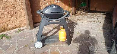 barbecue a gas con bombola da ricaricare WEBER