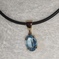 Collana vintage caucciù