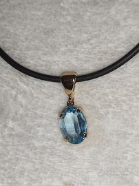 Collana vintage caucciù