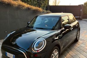 Mini One First Nera 75 CV